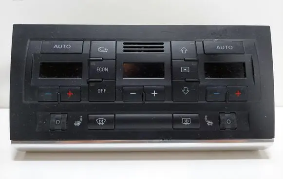 Audi A4 S4 B7 8E 8H Climate control unit 8E0820043BK