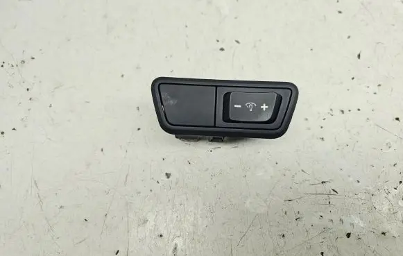 Hyundai ix35 Other switches/knobs/shifts 937002S300 937002S9109P