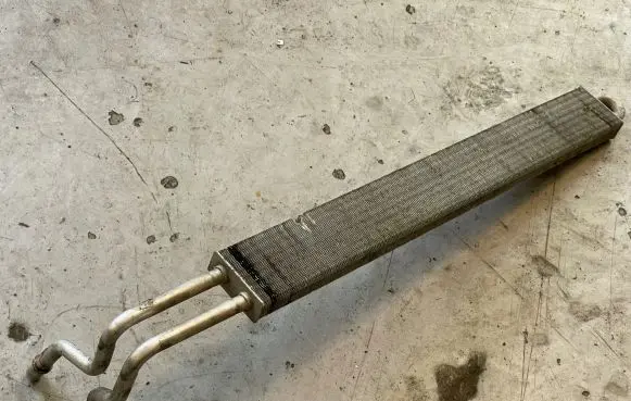 BMW X5 E70 Power steering radiator 17217558843