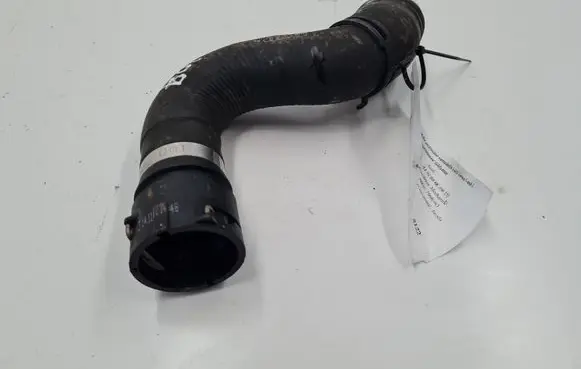 Audi A4 S4 B8 8K Engine coolant pipe/hose 8K0121101P
