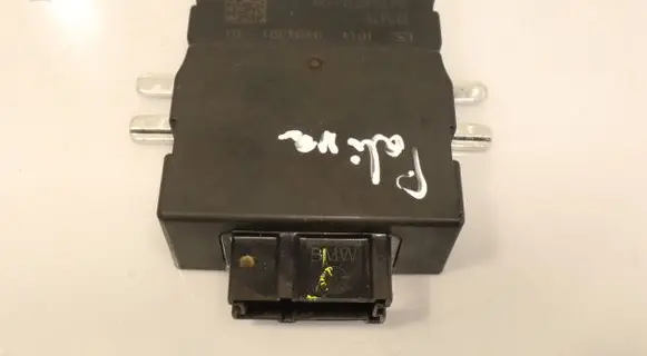 BMW X1 F48 F49 Fuel injection pump control unit/module 