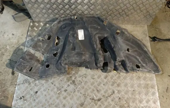 Mercedes-Benz GLE W167 Front arch A1676821200