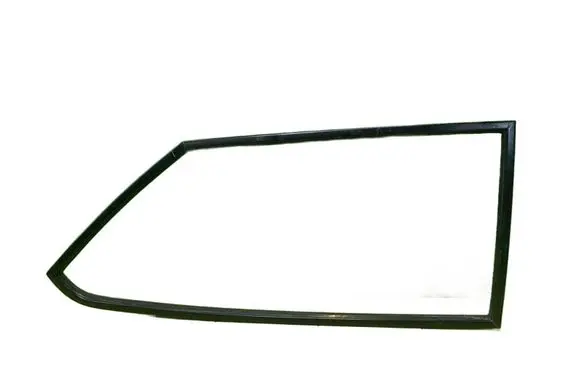 Lancia Beta Rear windscreen/windshield window 