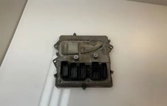 BMW 3 F30 F35 F31 Engine control unit/module 7649279 0261S08612 170066268