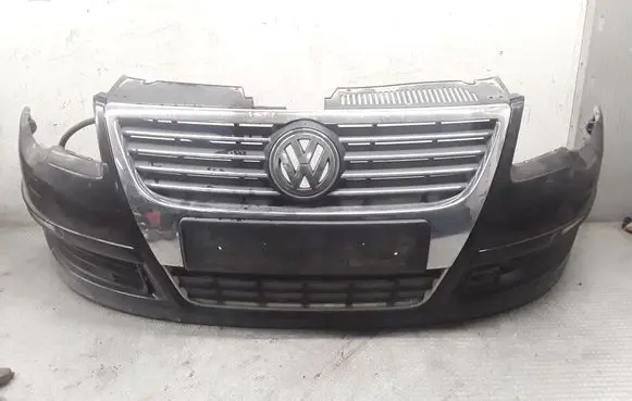Volkswagen PASSAT B6 Front bumper 