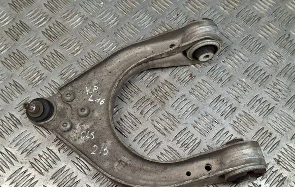 Front lower control arm/wishbone