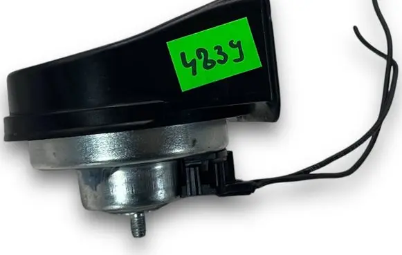 Alfa Romeo Giulietta Horn signal 50518753