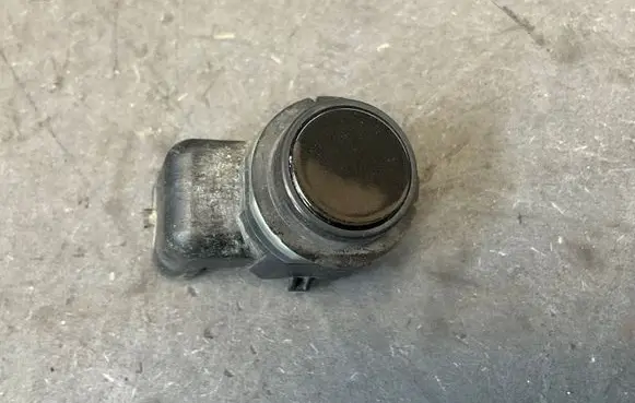Audi A5 8T 8F Parking PDC sensor 4H0919275A 607117