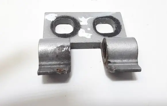 BMW 3 E90 E91 Front door lower hinge 