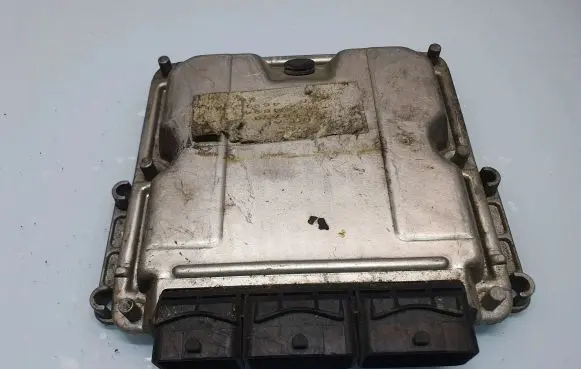 Renault Scenic I Engine control unit/module 0281001934 HOM8200039569 8200078730