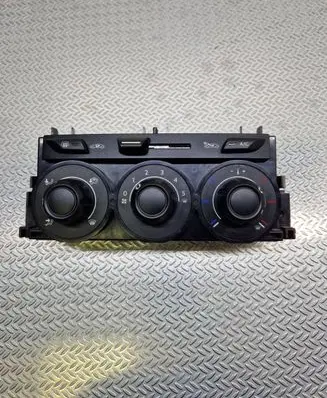 Citroen C3 Climate control unit Z8513001 761102