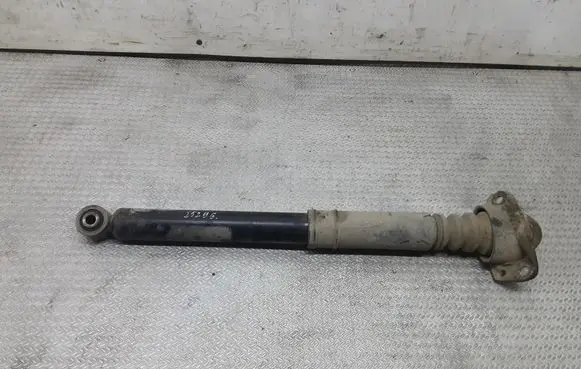 Skoda Octavia Mk2 (1Z) Rear shock absorber/damper