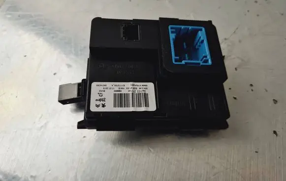 Peugeot 3008 II Other control units/modules 9832227080 E1172709A 04014289