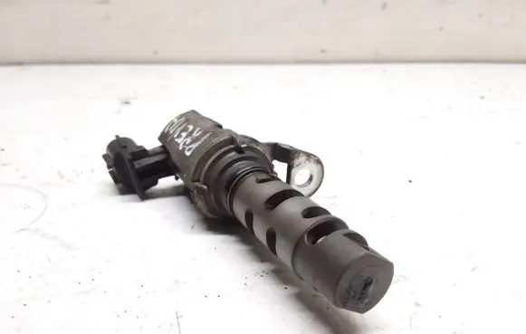 Toyota Previa (XR30, XR40) II Camshaft vanos timing valve 1533028020