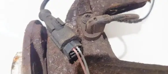 Renault Megane III ABS brake wheel speed sensor 479100004r
