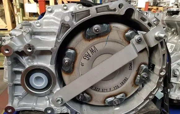 Volkswagen Tiguan Automatic gearbox 09M300036S