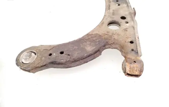 Volkswagen Golf IV Front lower control arm/wishbone