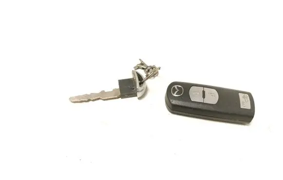 Mazda CX-3 Ignition key/card 