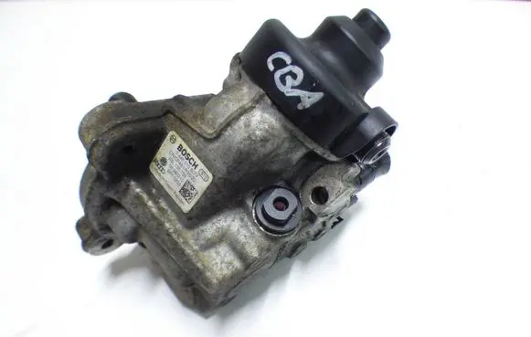 Volkswagen Tiguan Fuel injection high pressure pump 03L130755 0445010507