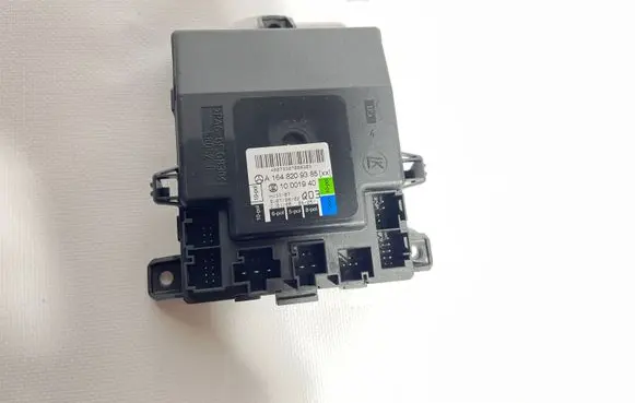 Mercedes-Benz ML W164 Front door window regulator with motor A1648209385
