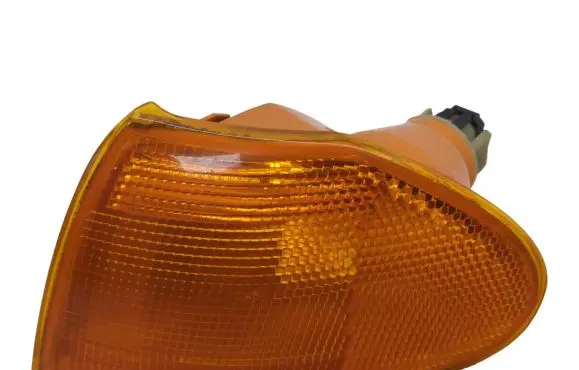 Front indicator light