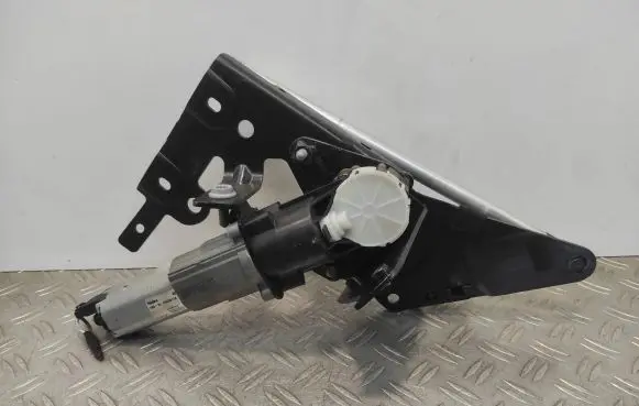 Audi A7 S7 4G Soft lock spindle drive 4G8827852