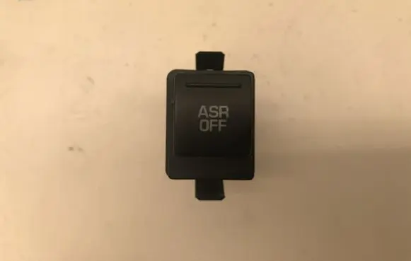 Traction control (ASR) switch