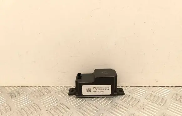 Mercedes-Benz EQC Voltage converter inverter A2059053414