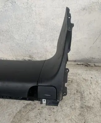 Mercedes-Benz E W211 Glove box