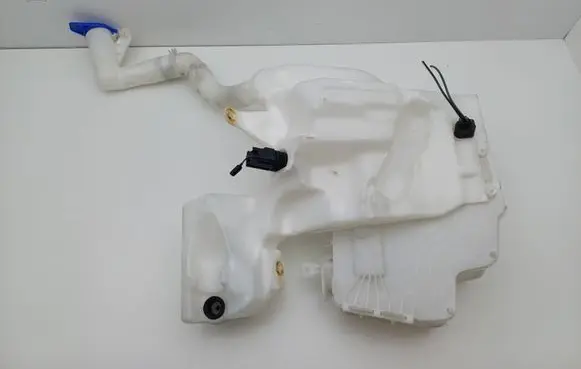 Ford Mondeo MK IV Windshield washer fluid reservoir/tank 6M2117B613AJ