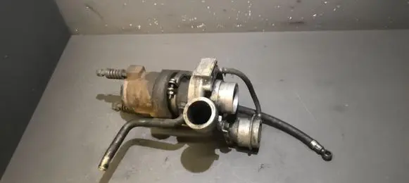 BMW 5 E34 Turbo 7706500 TD0411G5 2243579