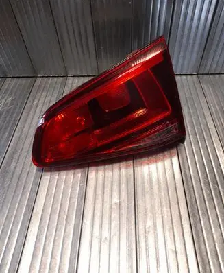 Volkswagen Golf VII Tailgate rear/tail lights 5GM945094A