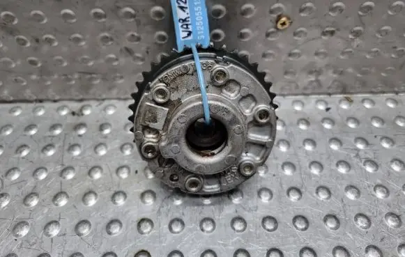 Camshaft pulley/ VANOS