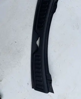 Land Rover Discovery Sport Trunk/boot sill cover protection FK72113A10A