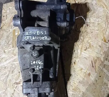 Mitsubishi Outlander Gearbox transfer box case 
