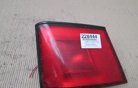 Mitsubishi Carisma Rear/tail lights
