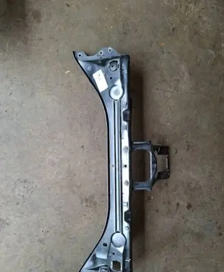 Mercedes-Benz E W211 Top upper radiator support slam panel 