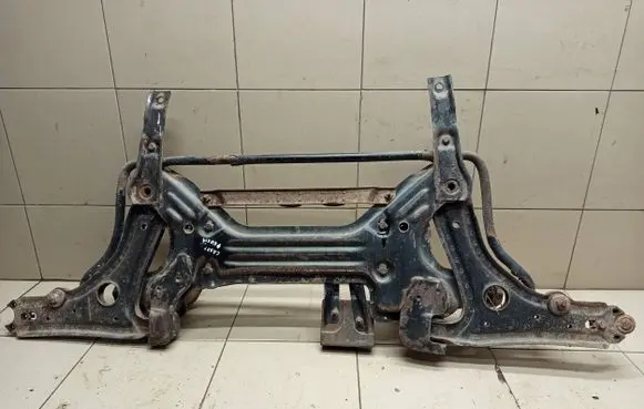 Volkswagen Caddy Front subframe