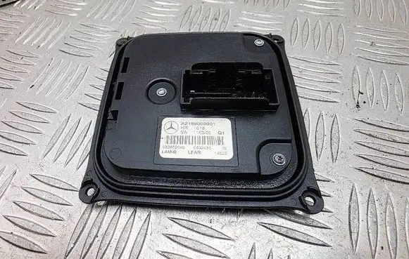 Mercedes-Benz C W204 Headlight ballast module Xenon A2189009901