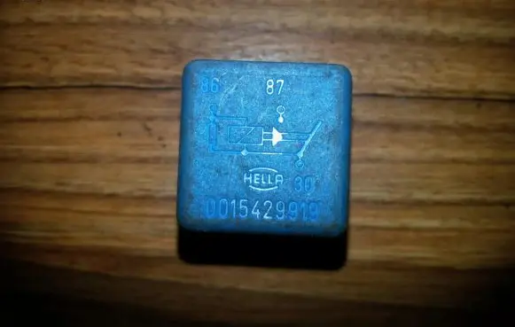 Mercedes-Benz C W202 Other relay 0015429919