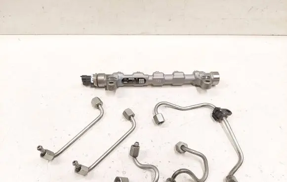 Hyundai i30 Fuel main line pipe 0445214181 031759L4 0281002863