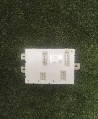 Mercedes-Benz GL X166 SAM control unit A1669004712 A1669022506 A1669011402