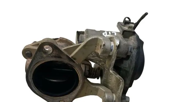 KIA Sorento Throttle valve 284622F700 12K290374