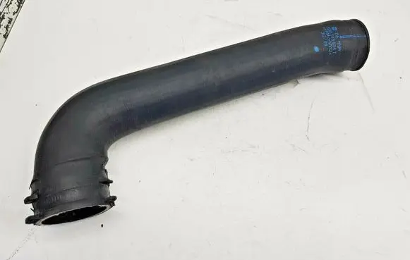 Volkswagen Phaeton Intercooler hose/pipe 3D0145834T