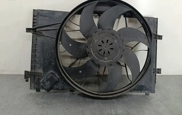 Mercedes-Benz C W203 Electric radiator cooling fan