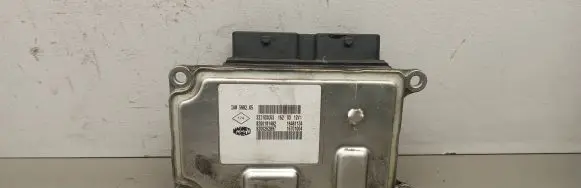 Renault Kangoo I Engine control unit/module 8200181482 16481134 33T1DXC63