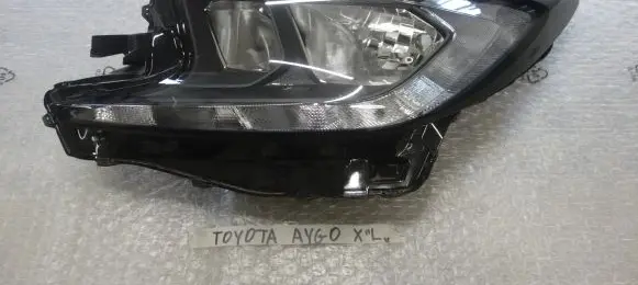 Toyota Aygo X Headlight/headlamp KOITOOH31 0025858
