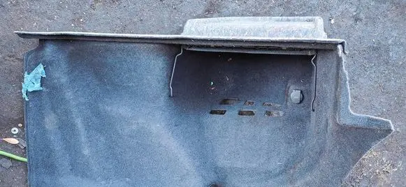Audi A8 S8 D4 4H Trunk/boot lower side trim panel 4H0863887F 00458989 1640800