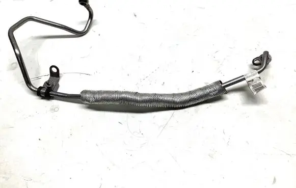 BMW 5 G30 G31 Turbo turbocharger oiling pipe/hose 851361603