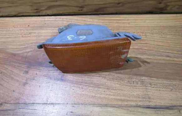 Front indicator light